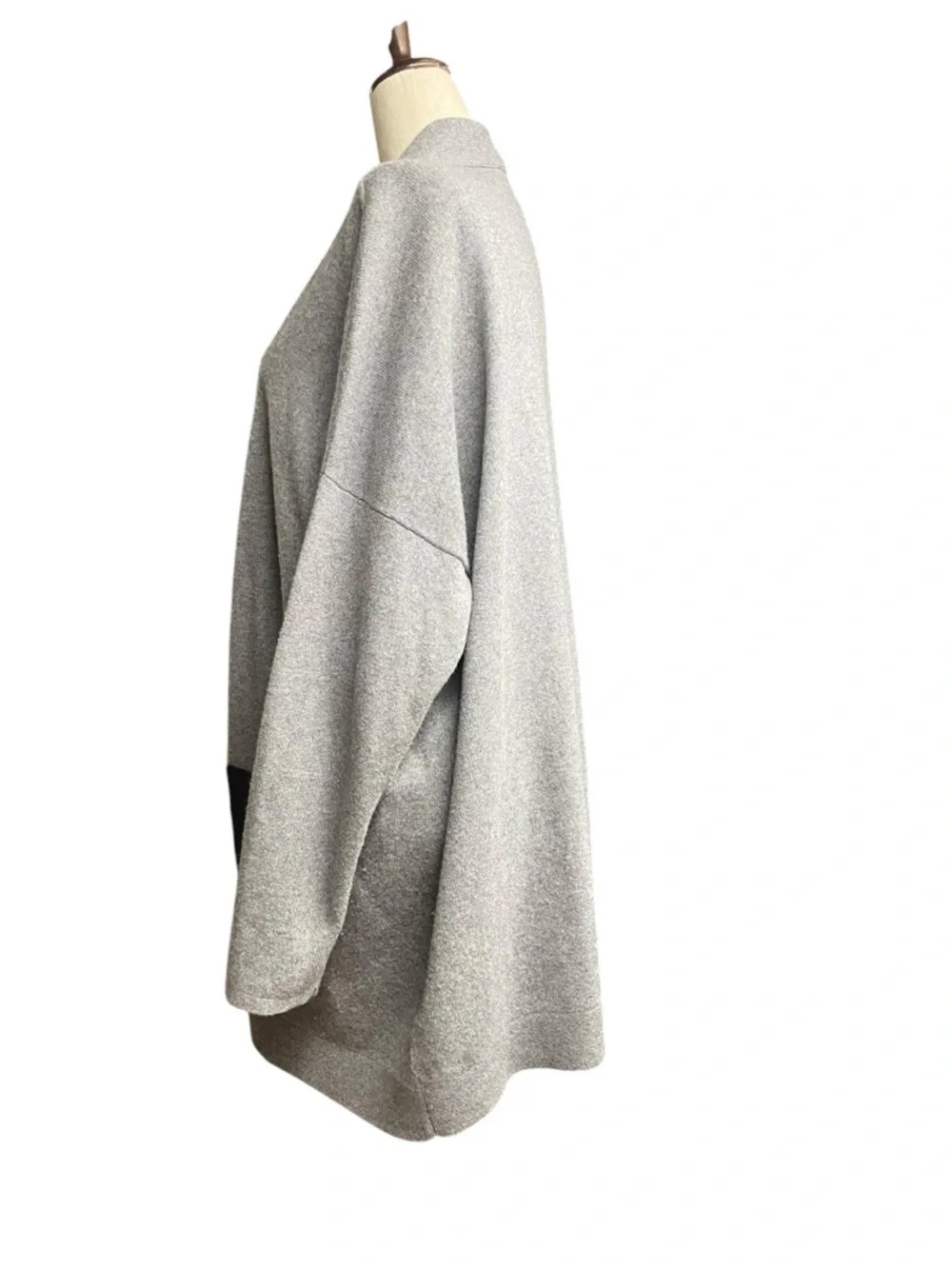 Eileen Fisher Cashmere Cardigan Sweater Large Grey Black Leather Pockets Luxe - Picture 4 of 12